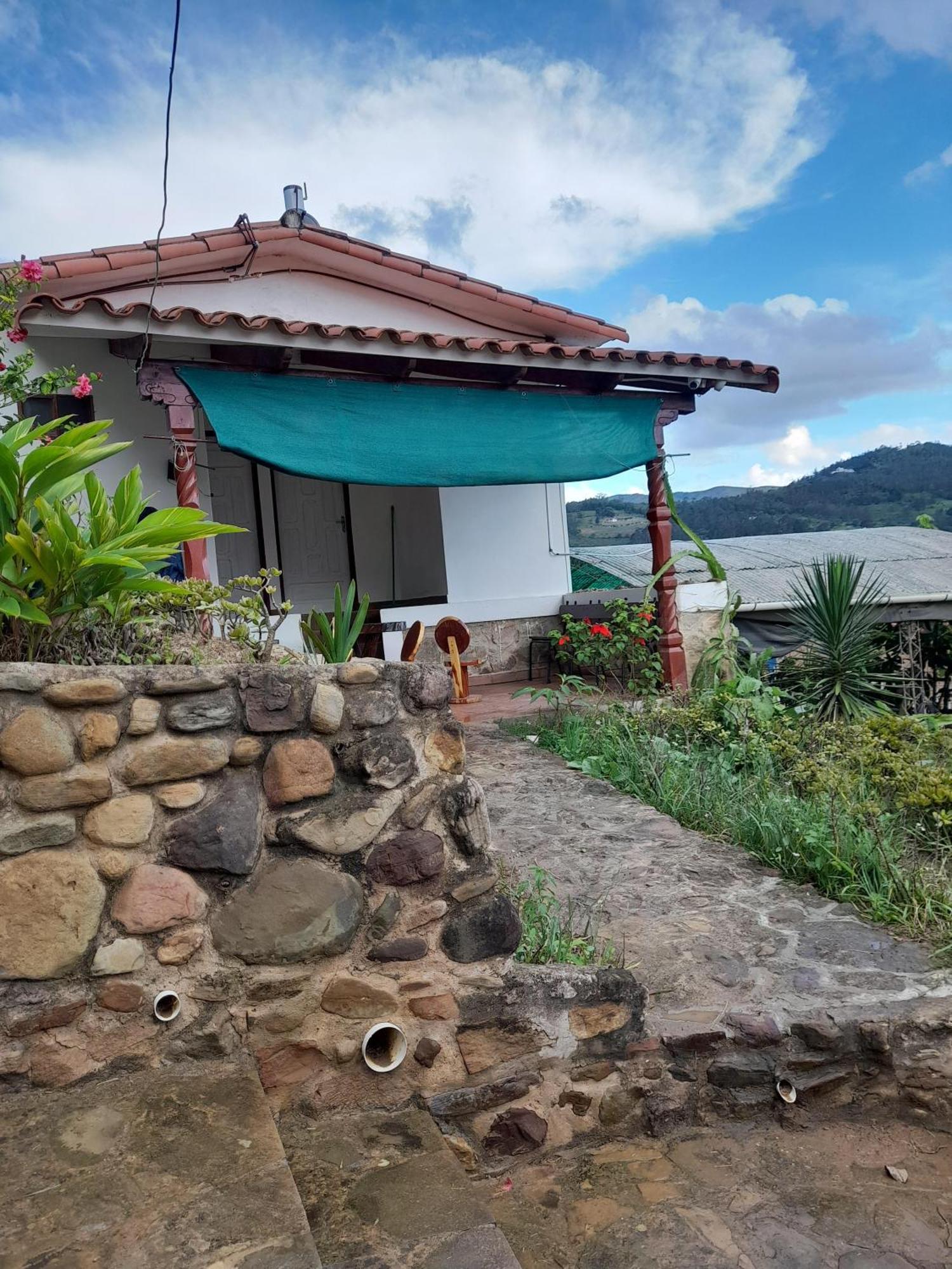 Hotel Fonda Amboro Samaipata Exterior foto